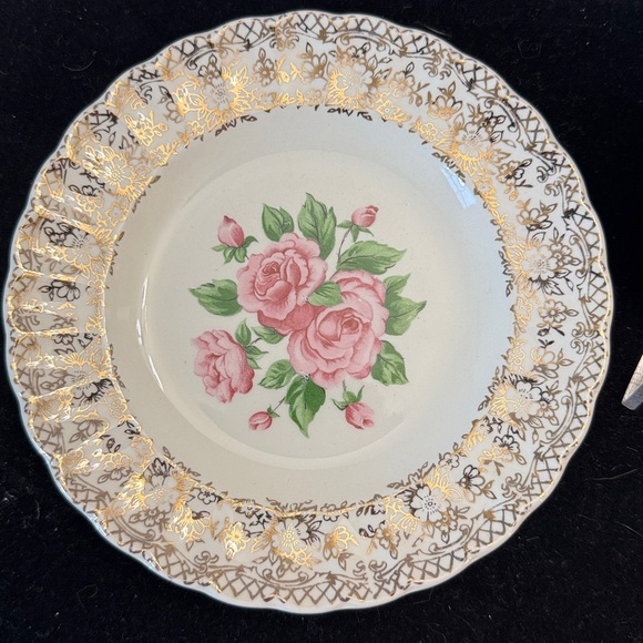 2 Vintage American Limoges dessert/bread plate pattern K–S518 warranted 22k gold - Picture 4 of 6